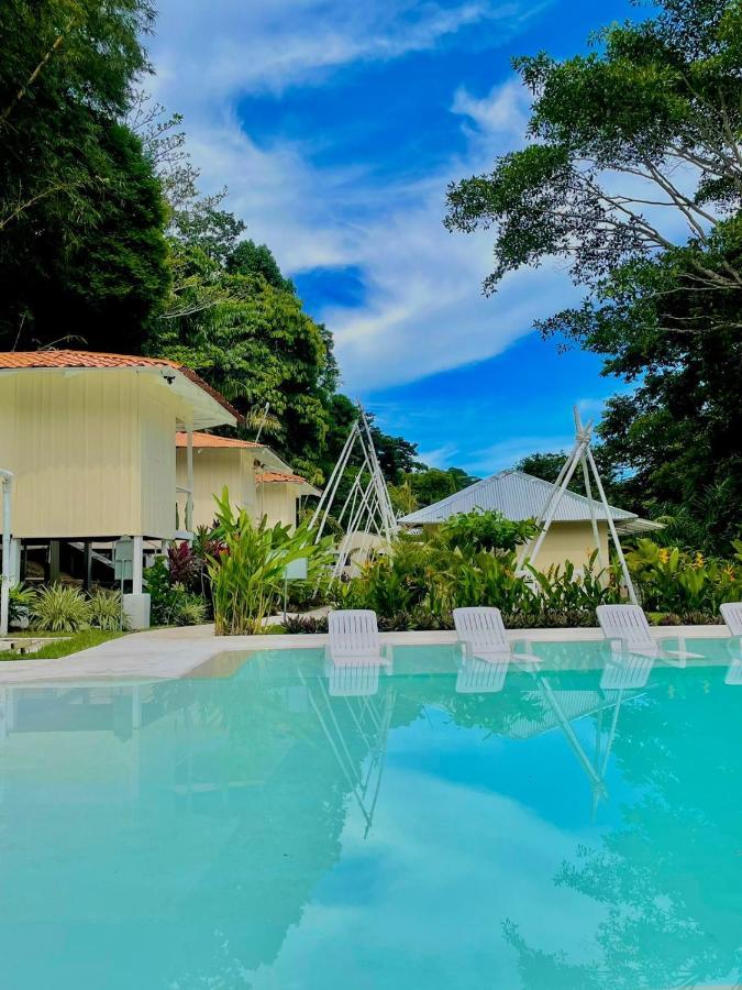 ホテルGrand Park Manuel Antonio ケポス エクステリア 写真