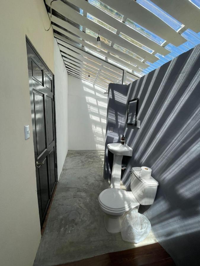 ホテルGrand Park Manuel Antonio ケポス エクステリア 写真
