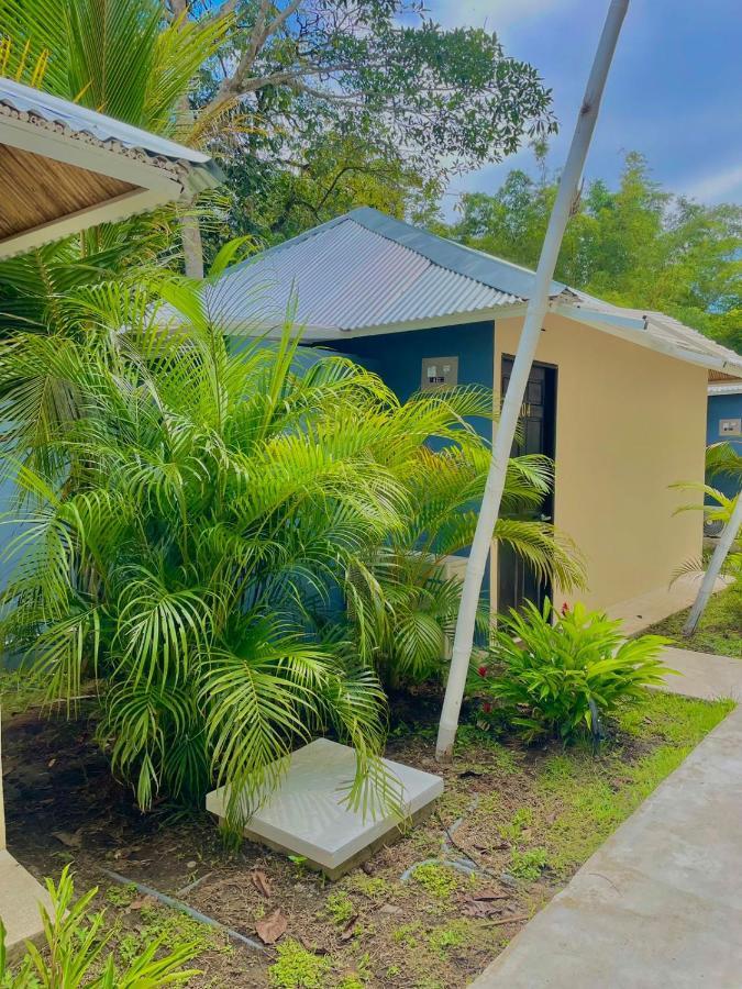 ホテルGrand Park Manuel Antonio ケポス エクステリア 写真